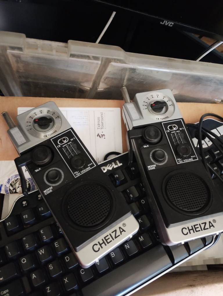 HF Radio Transceivers Walkie Talkies + CB Receivers Cheiza Pair X 2