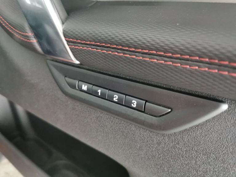 2021 Land Rover Discovery Sport 1.5 P300e 12.2kWh R-Dynamic SE SUV 5dr Petrol Plug-in Hybrid Auto...