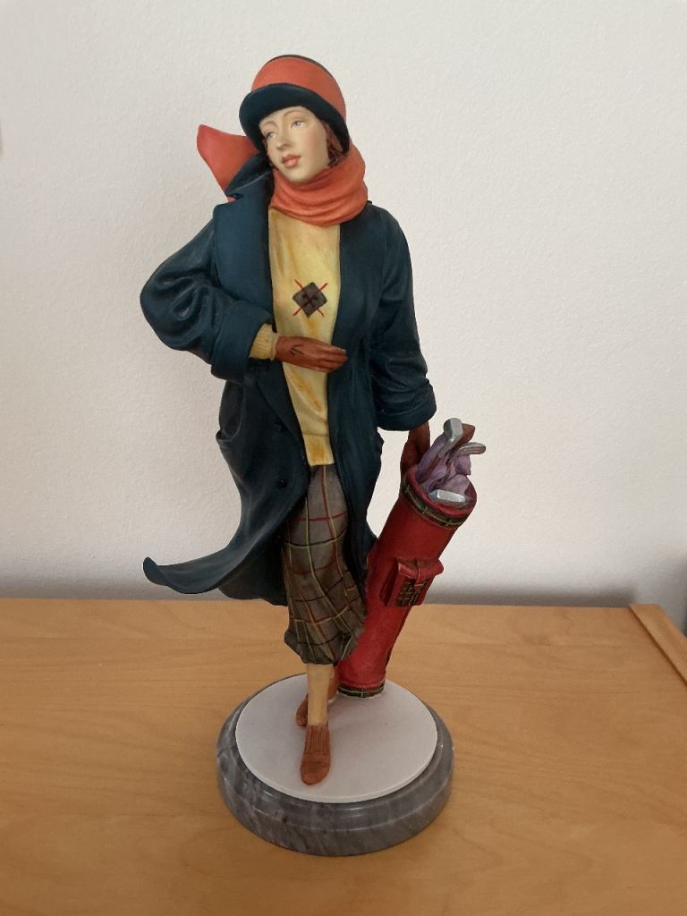 Royal Doulton “To the Fairway” decorative lady golfer figurine 