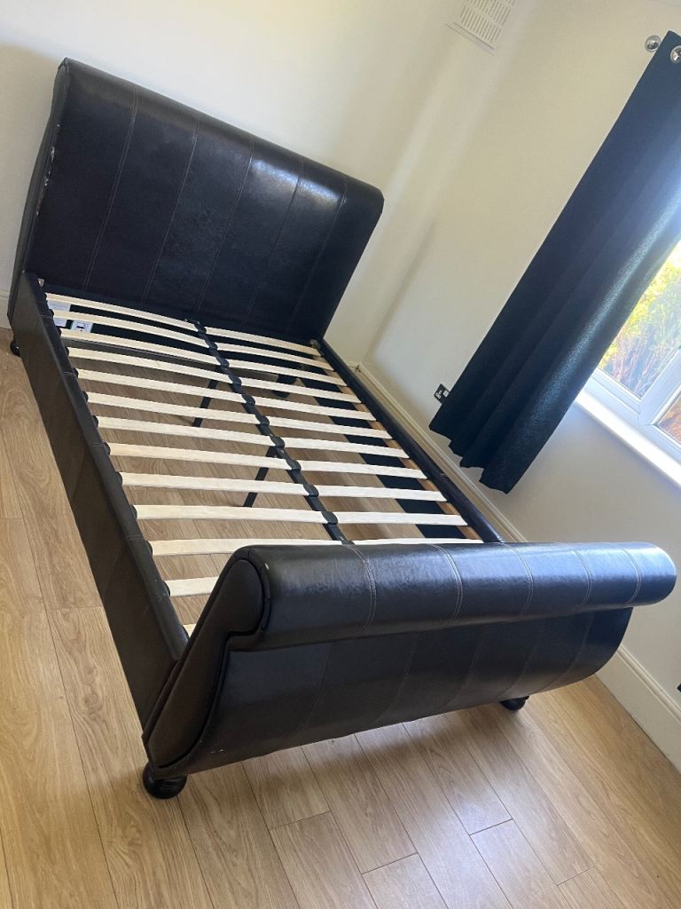 Double bed frame free
