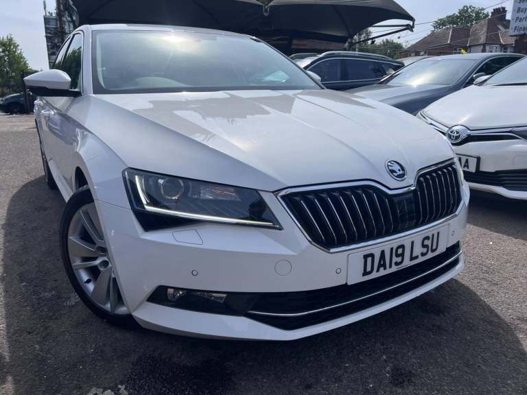 2019 Skoda Superb 1.5 TSI ACT SE L Executive DSG Euro 6 (s/s) 5dr HATCHBACK Petrol Automatic