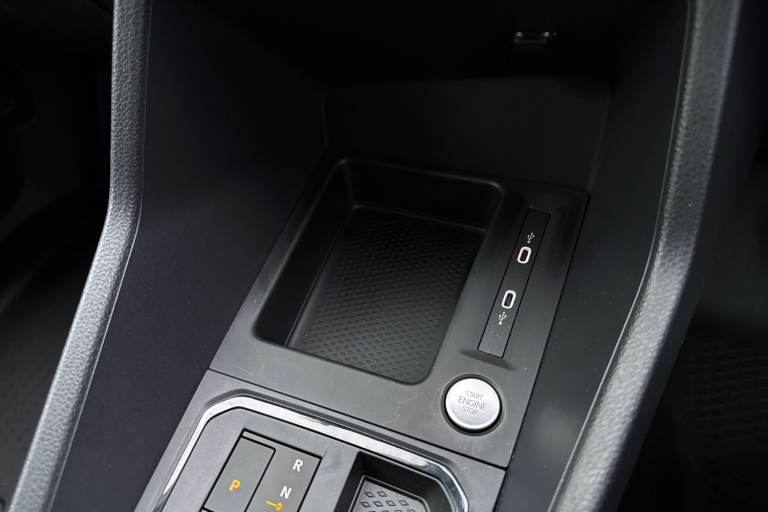 2025 Volkswagen Caddy C20 Cargo Commerce Pro Maxi 150 PS 1.5 TSI eHybrid 6sp DSG Van PETROL/ELECT...