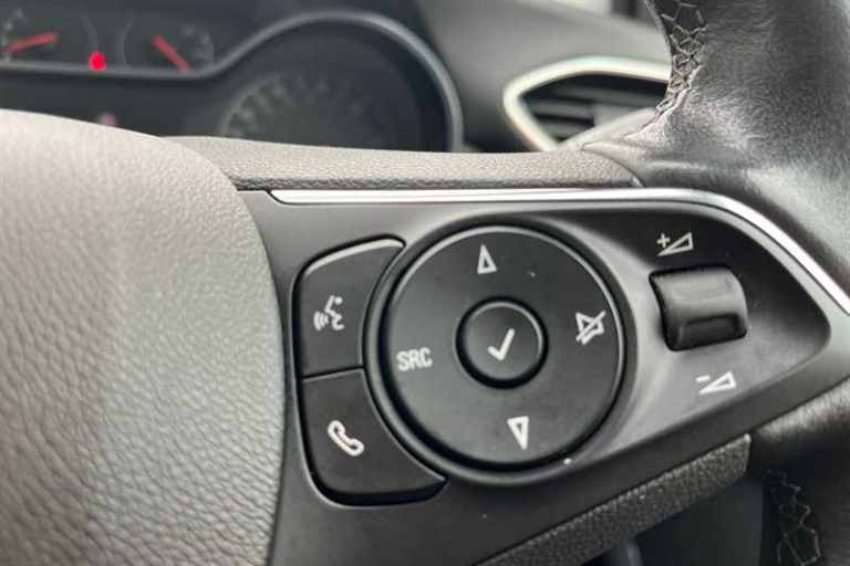 2022 Vauxhall Crossland 1.2 Turbo [130] Ultimate 5dr Auto HATCHBACK PETROL Automatic