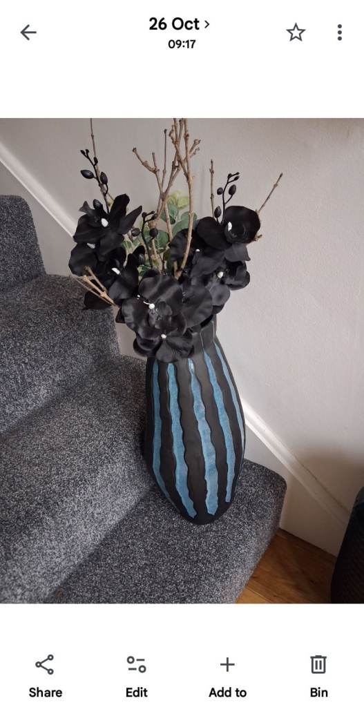 Vase,   large black and blue vase
