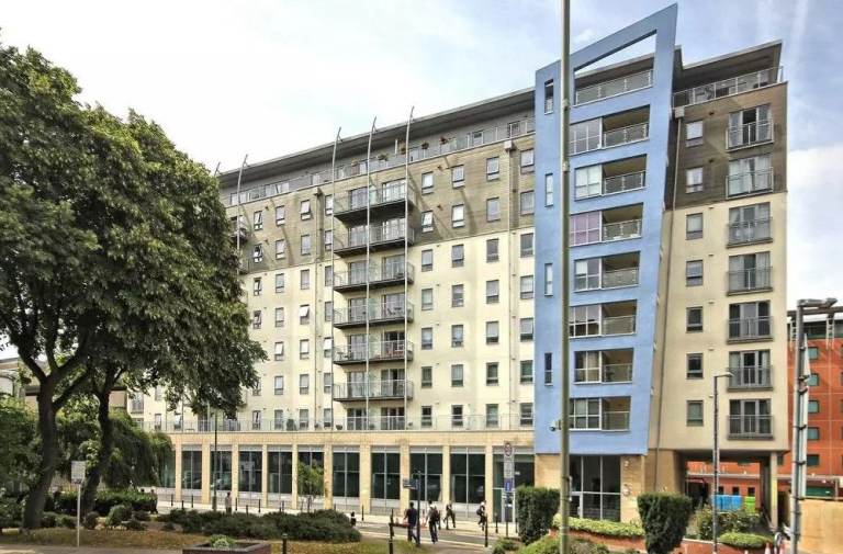 1 bedroom flat - Woking