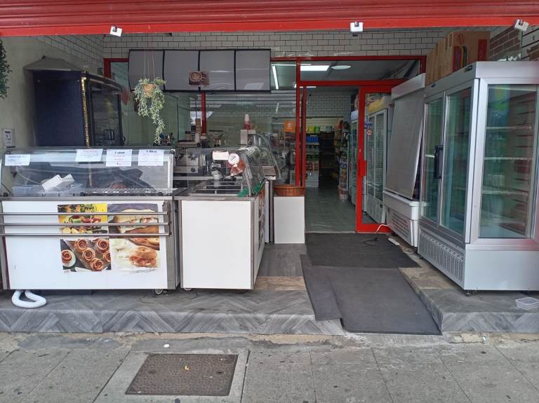 Shop for rent in walthamstow high street