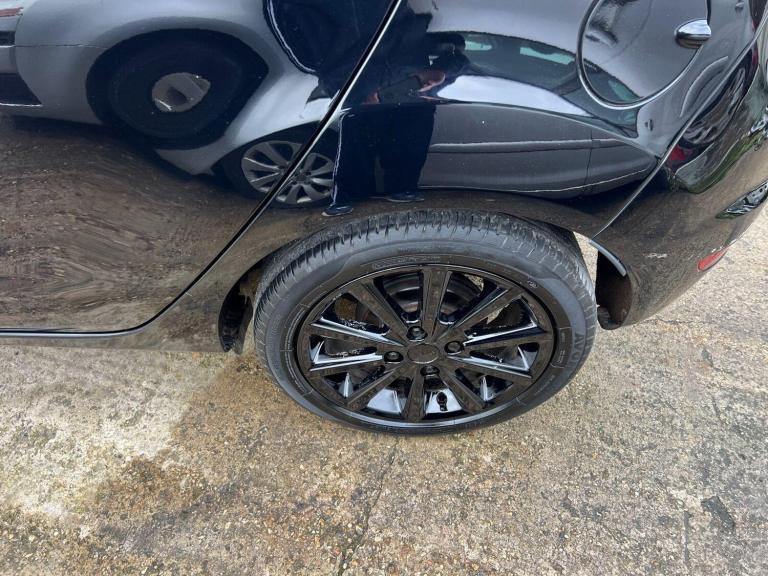 2016 Ford Fiesta 1.0 EcoBoost Titanium 5dr HATCHBACK PETROL Manual