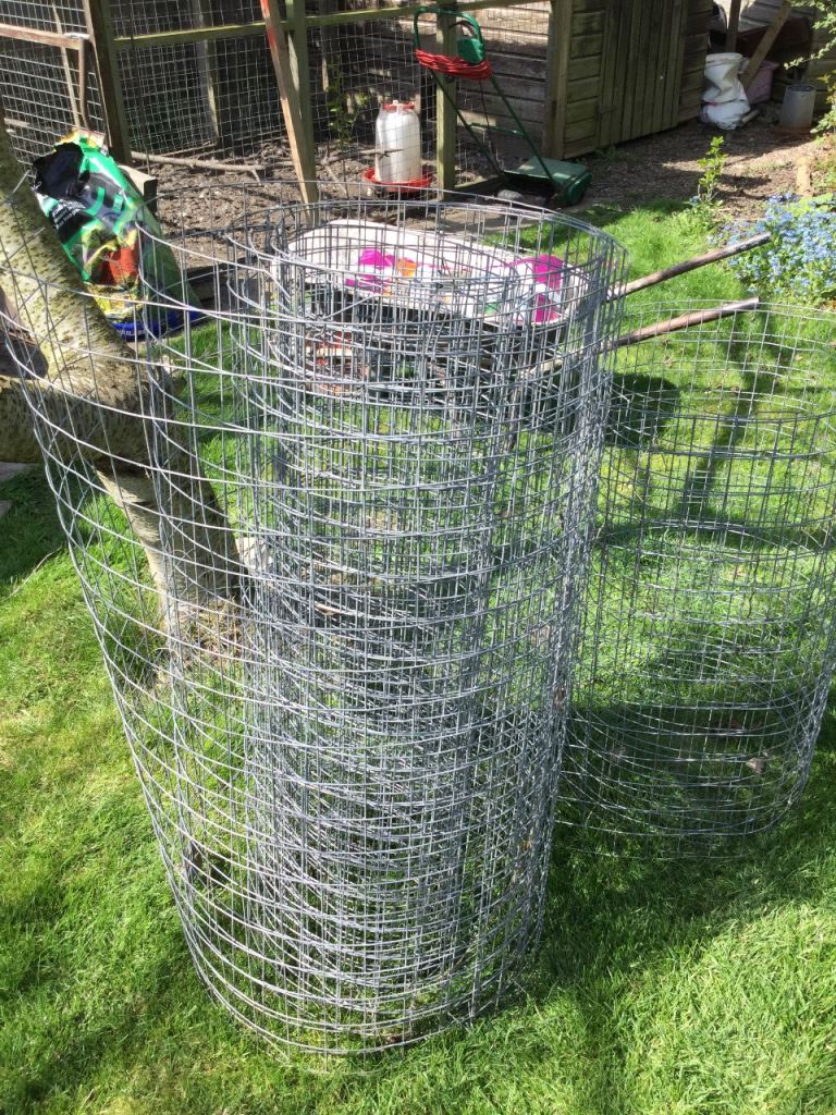 Used 2x2 inch wire fencing 