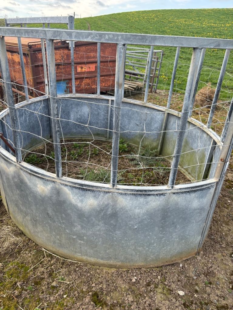 Ring Feeder