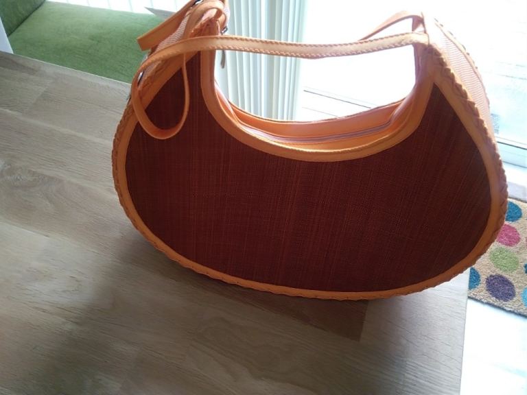 Unique Handcrafted Tropical Grasses Handbag 👜