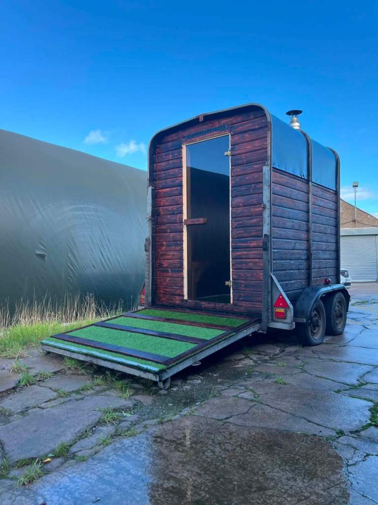 Bespoke Mobile Horse Trailer Sauna (+ FREE Ice Bath Included!) 