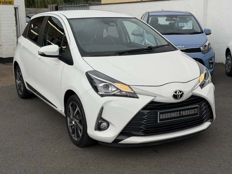 2020 Toyota Yaris 1.5 VVT-i Y20 5dr [Bi-tone] HATCHBACK PETROL Manual