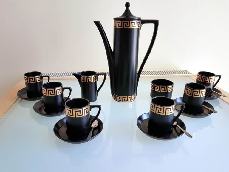 PORTMEIRION Pottery Black & Gold Greek Key Pattern Cup Coffee Set Designed By Susan Williams-Ellis 