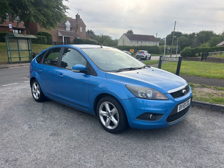 IMMACULATE CONDITION FORD FOCUS ZETEC 2.0 TDCI 59 6 SPEED AIR CON DRIVES PERFECT CREDIT CARD WELCOME