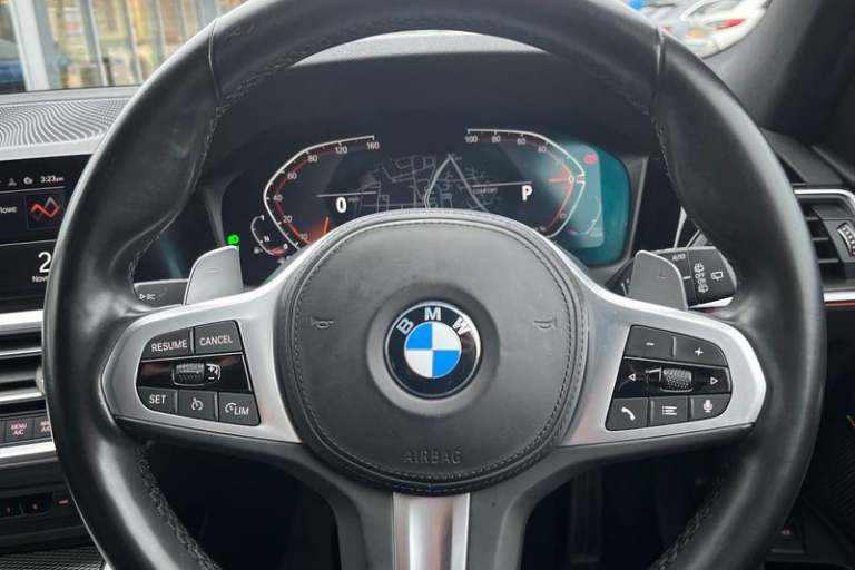 2021 BMW 3 Series 320i M Sport 5dr Step Auto ** Rear Parking Camera - Heated Seats ** Semi-Au Est...