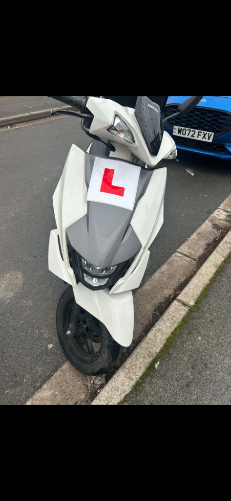 Suzuki, AVENIS, 2023, 124 (cc)