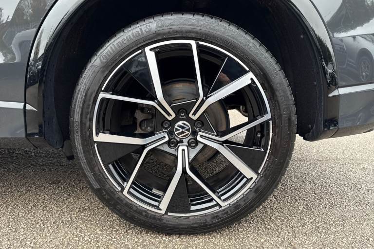 2024 Volkswagen Tiguan 1.5 eTSI MHEV R-Line DSG Euro 6 (s/s) 5dr SUV Automatic