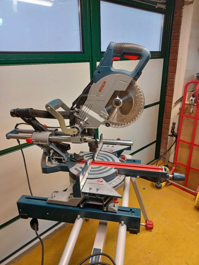 Bosch Professional GCM 8 SJL sliding mitre saw with GTA 2600 stand.  £230 o.n.o
