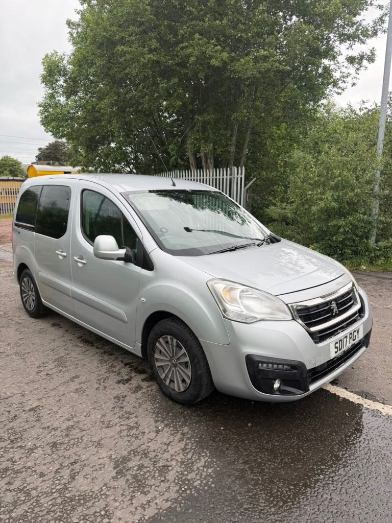 Peugeot, PARTNER TEPEE, MPV, 2017, Manual, 1560 (cc), 5 doors