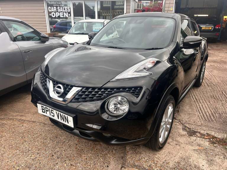 2015 Nissan Juke 1.6 Acenta Premium SUV 5dr Petrol XTRON Euro 6 (117 ps)