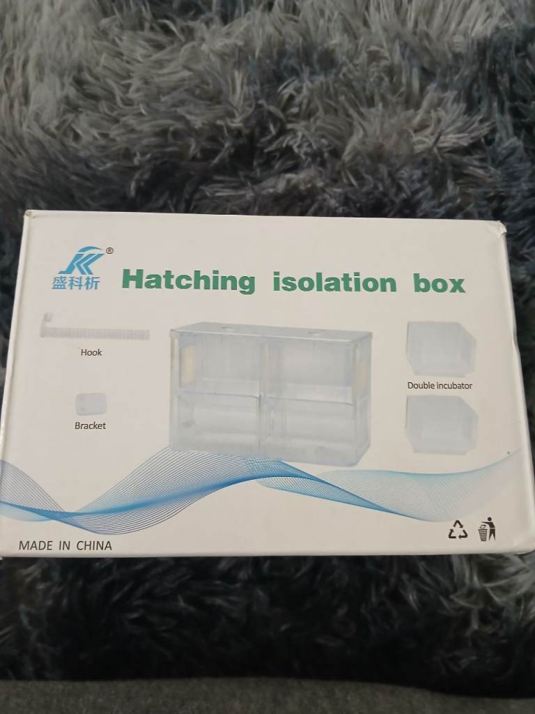Fish isolation box