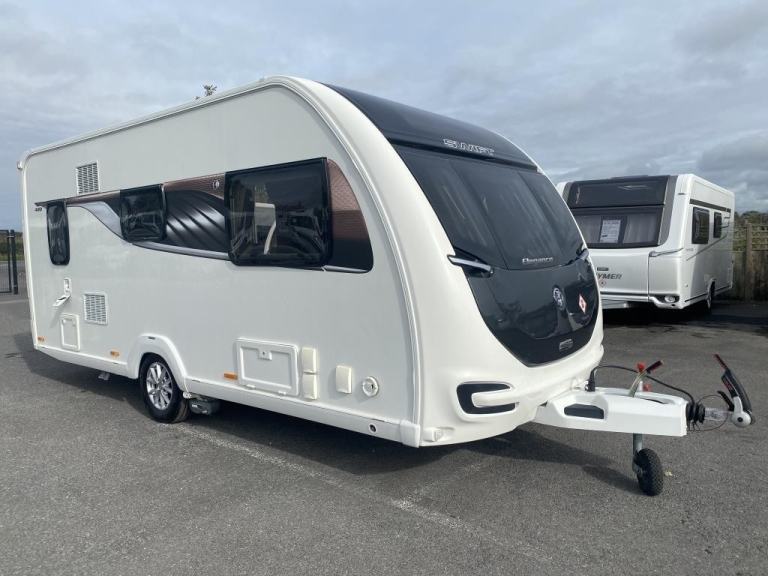 2020 SWIFT ELEGANCE 480 LUXURY- 2 BERTH TOURING CARAVAN