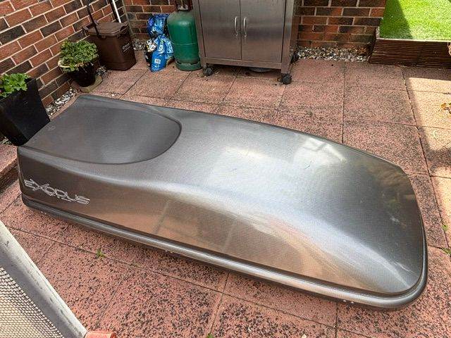 Halfords Exodus 470L Long/Slimline Roofbox