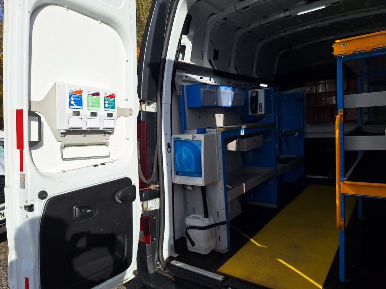 VAUXHALL VIVARO 1.6 CDTi 2900 BiTurbo ecoTEC L2 H2 LWB HIGH TOP ROOF White Manua