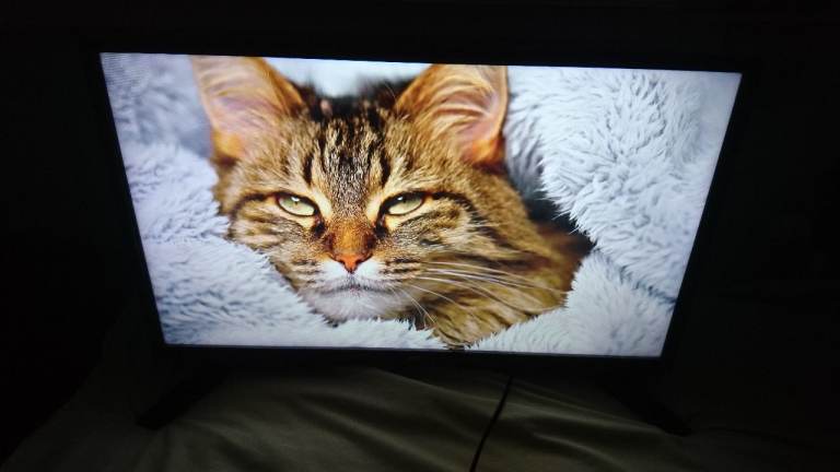 TCL 43" UHD 4K HDR Roku Smart TV