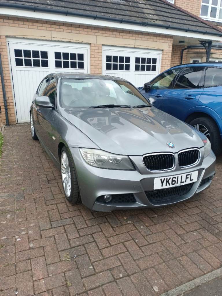 BMW, 3 SERIES, Saloon, 2011, Manual, 1995 (cc), 4 doors