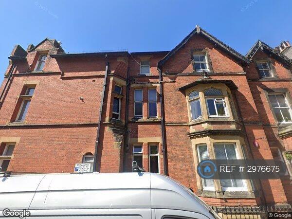 1 bedroom flat in Belmont Road, Scarborough, YO11 (1 bed) (#2976675)