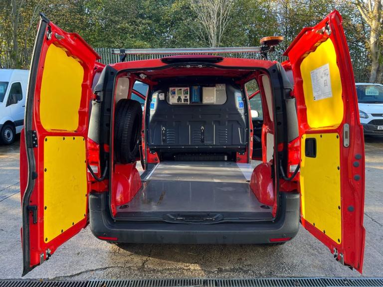 2017 Mercedes-Benz Vito 1.6 111 CDI Panel Van 5dr Diesel Manual FWD L1 Euro 5 (114 ps) PANEL VAN ...