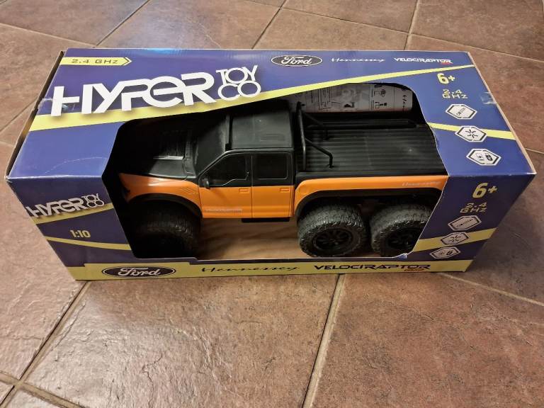 Brand New in Box Ford Hennessey Velociraptor 6x6 1:10 scale RC 