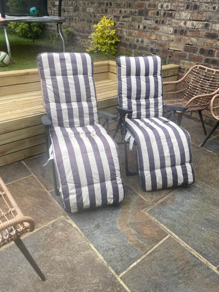 Pair of Garden Patio Recliner Chairs with Striped Cushions