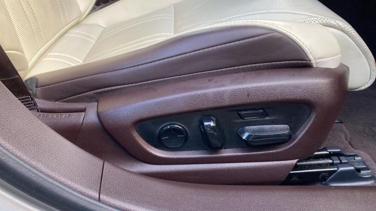 2020 Lexus ES 300h 2.5 4dr CVT SALOON PETROL/ELECTRIC Automatic