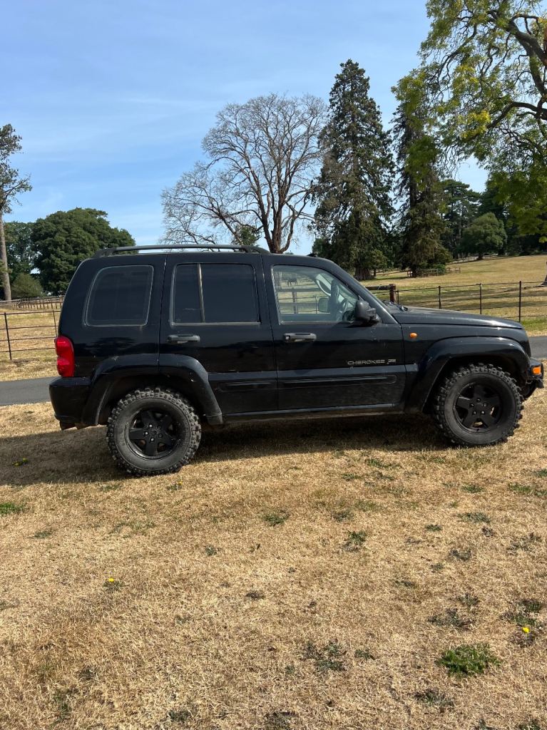 Jeep, CHEROKEE Automatic 12 month MOT