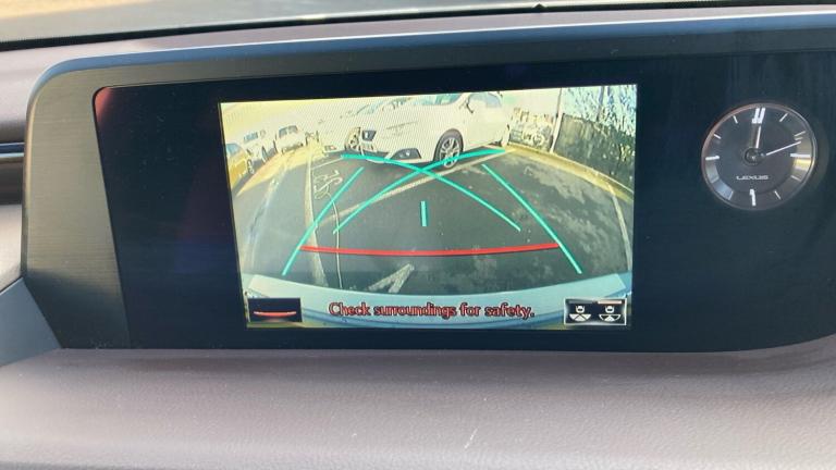 2020 Lexus ES 300h 2.5 4dr CVT SALOON PETROL/ELECTRIC Automatic