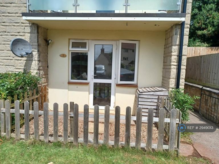 1 bedroom flat in The Grove, Wraxall, Bristol, BS48 (1 bed) (#2949013)