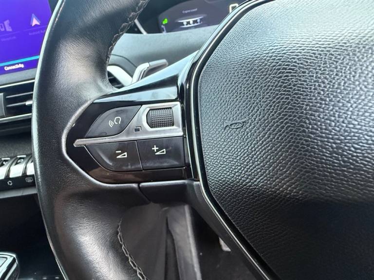 2017 Peugeot 3008 1.2 Puretech Allure 5dr EAT6 HATCHBACK PETROL Automatic