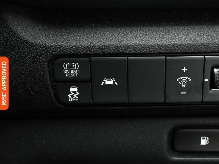 2022 Kia Niro 1.6 GDi Hybrid 3 5dr DCT ESTATE PETROL/ELECTRIC Automatic