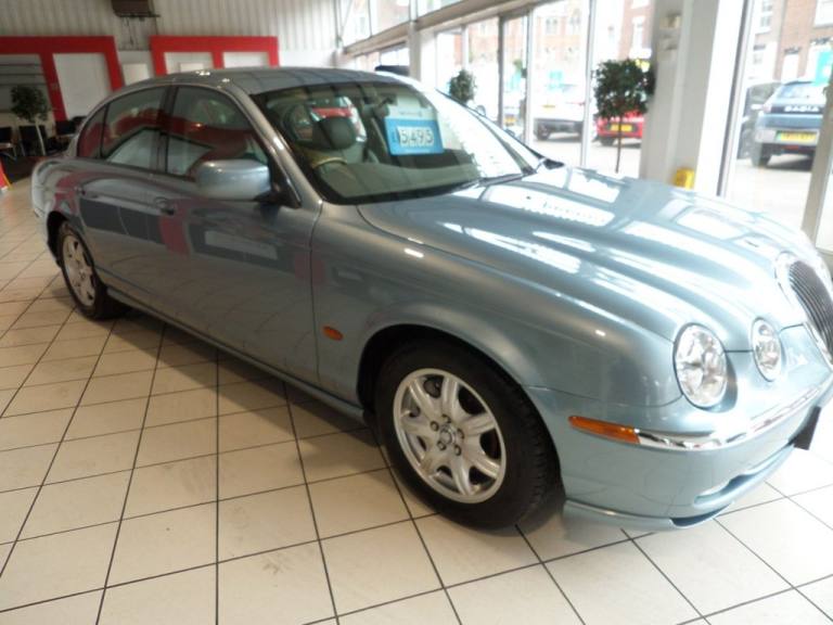2001 Jaguar S-Type 3.0 V6 Saloon 4dr Petrol Manual (270 g/km, 240 bhp) Saloon Petrol Manual