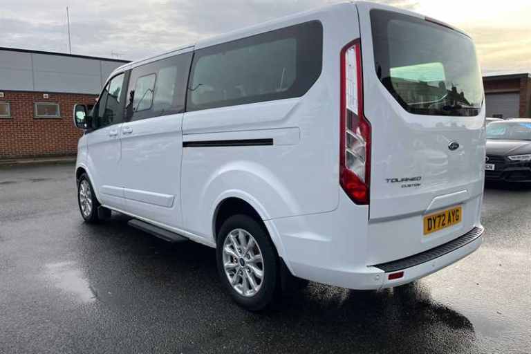 2022 Ford Tourneo Custom L2 320 Titanium 2.0 Diesel Automatic Start/Stop (130ps) Minibus Diesel A...