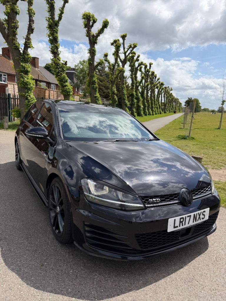 Volkswagen, GOLF GTD, Hatchback, 2017, Semi-Auto, 1968 (cc), 5 doors