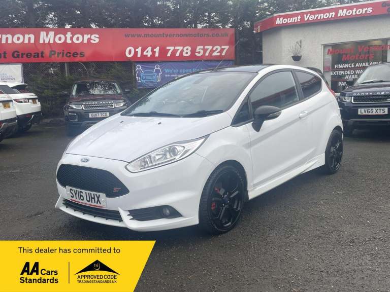 2016 Ford Fiesta 1.6T EcoBoost ST-3 Euro 6 3dr HATCHBACK Petrol Manual
