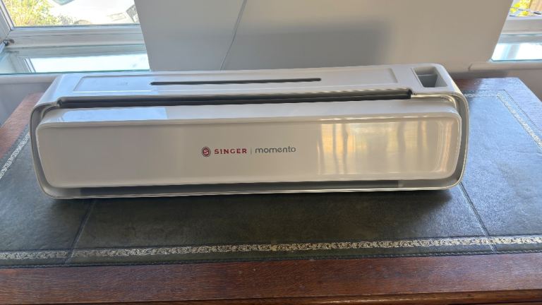 Singer Momento Craft Cutting Machine