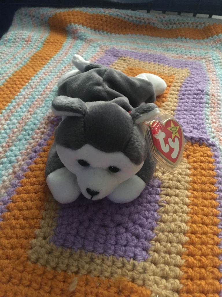 mint  new  Ty Original Beanie Baby Nanook Husky Dog 1996 Style #4104 P.V.C. 