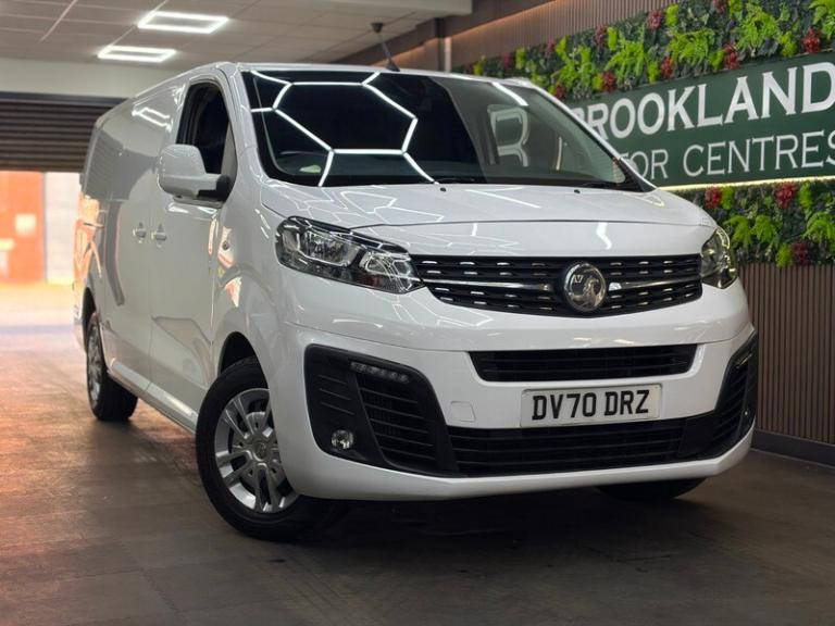 Vauxhall Vivaro L2H1 2900 SPORTIVE S/S [SAT NAV & STUNNING EXAMPLE]