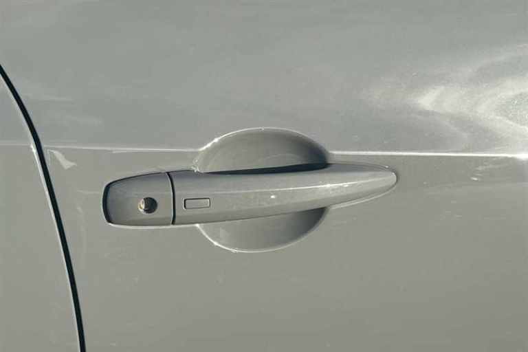 2023 Nissan Juke 1.0 DIG-T 114 N-CONNECTA 5DR Hatchback Petrol Manual