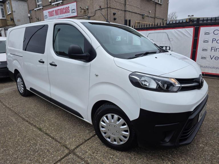 2022 Toyota ProAce 2.0D Icon Long Crew Van LWB Euro 6 (s/s) 6dr (6 Seat) PANEL VAN Diesel Manual