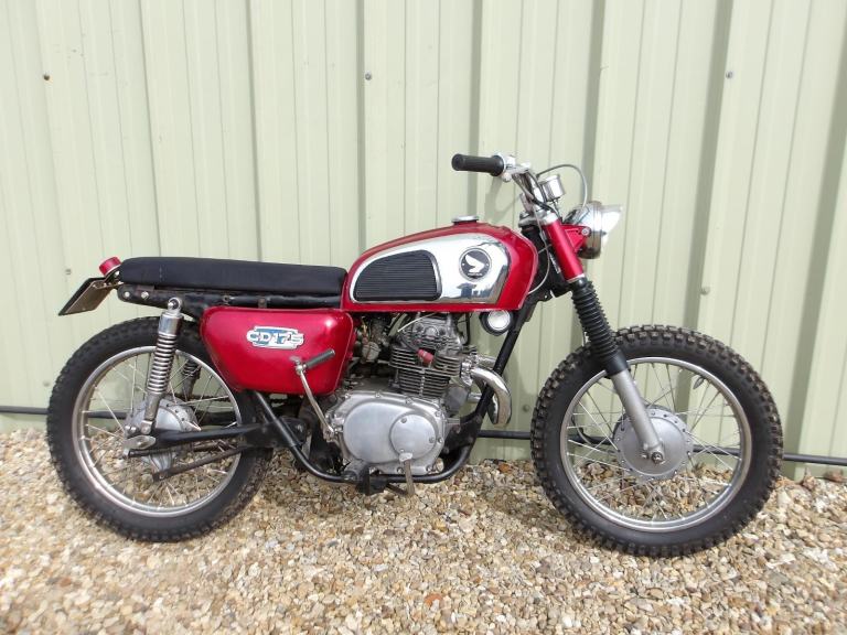 Honda 1976 CD175 Ride Restore Or Customise * UK Delivery *